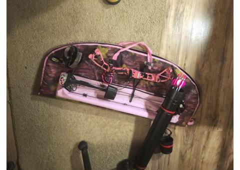 Girls or Womens Compleat Archery Set